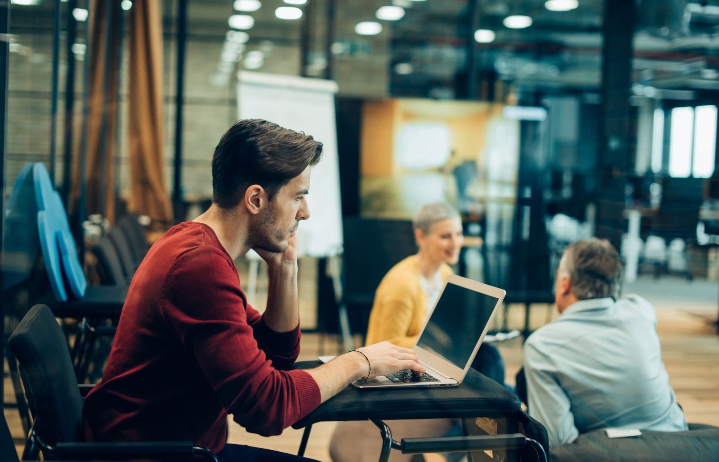 E-ticaret Şirketleri için Coworking Çalışma Alanlarının Faydaları E-ticaret Şirketleri için Coworking Çalışma Alanlarının Faydaları
